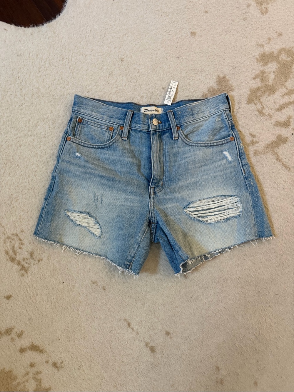 Madewell Light Wash Distressed DeniM Shorts - Relaxed Mid-Length - NEVER WORN